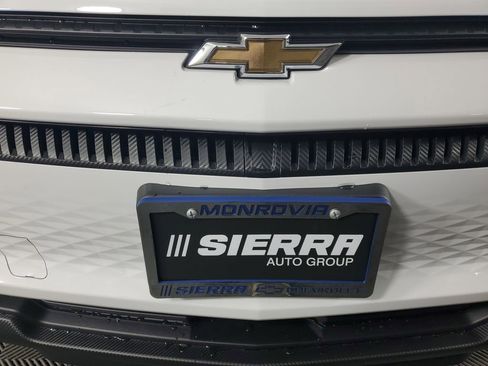 New 2026 Chevrolet Equinox EV LT image 10