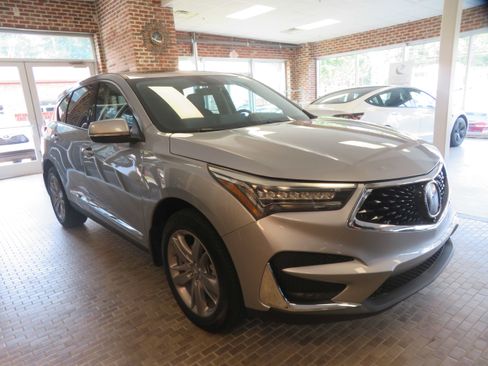 Used 2020 Acura RDX FWD w/ Advance Package image 3