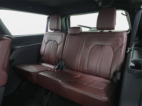 Used 2024 Ford Expedition Max Limited image 37