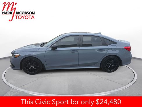 Used 2024 Honda Civic Sport image 14