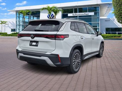 New 2026 Volkswagen Tiguan S FWD image 7