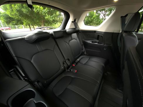 Used 2024 Honda Pilot EX-L image 30