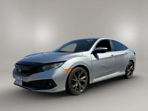 Used 2019 Honda Civic Sport image 5