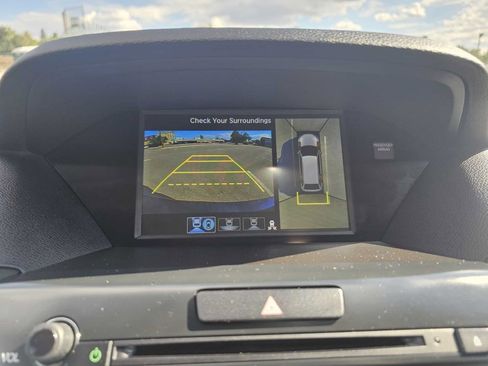 Used 2017 Acura MDX SH-AWD w/ Advance Package image 18