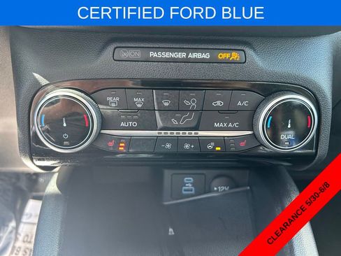 Certified 2022 Ford Escape SEL w/ SEL Stealth AWD Package image 26