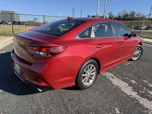 Used 2018 Hyundai Sonata SE image 3