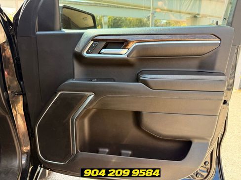 Used 2022 GMC Sierra 1500 Elevation RWD image 32