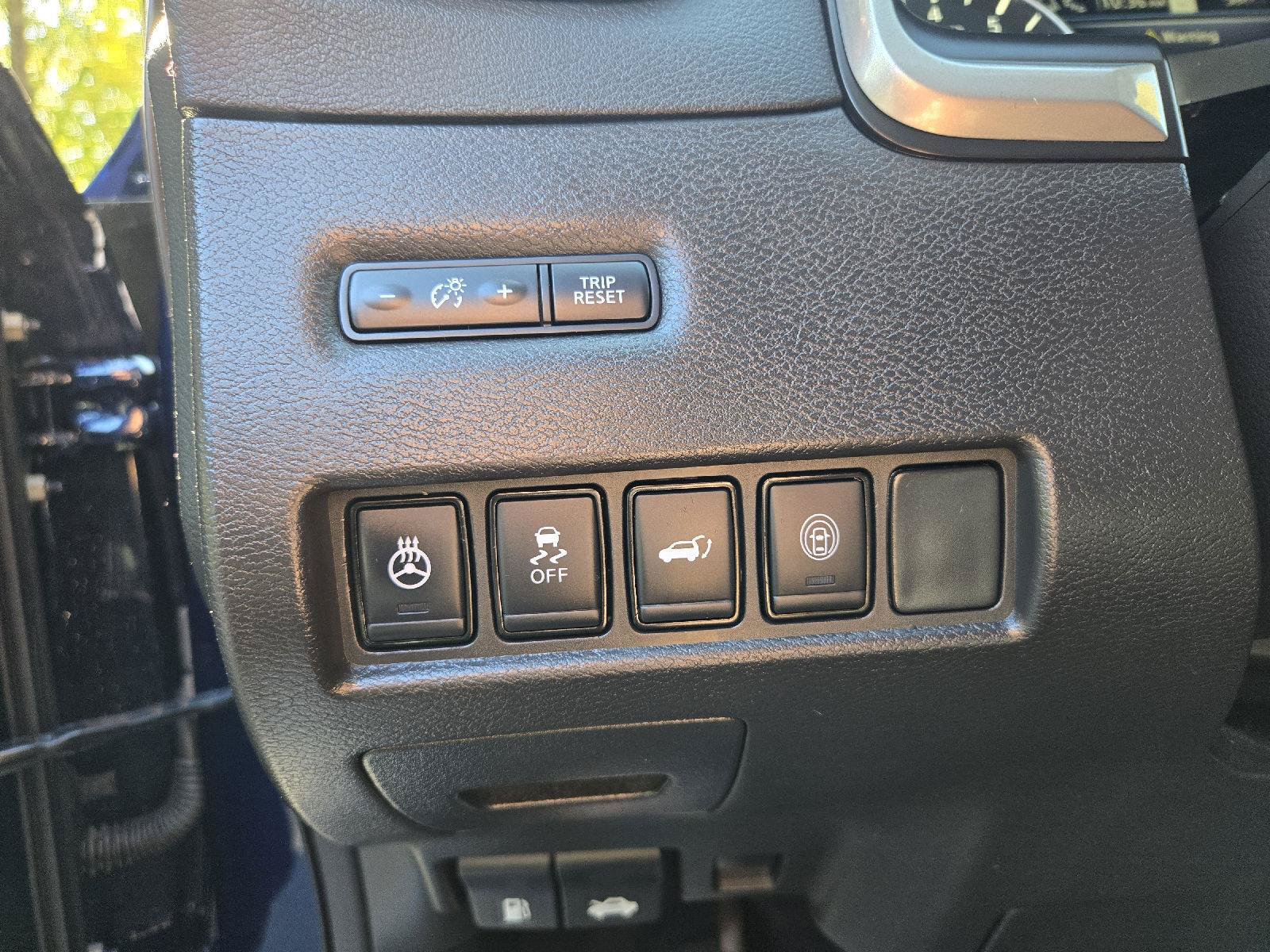 Used 2023 Nissan Murano SL w/ SL Moonroof Package AWD/4WD image 16