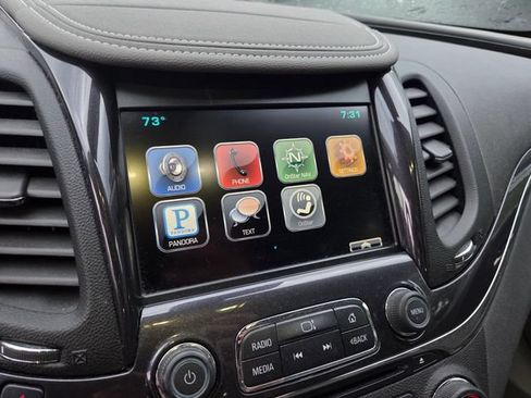 Used 2015 Chevrolet Impala LTZ FWD image 13