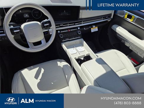New 2026 Hyundai Santa Fe Calligraphy FWD image 6