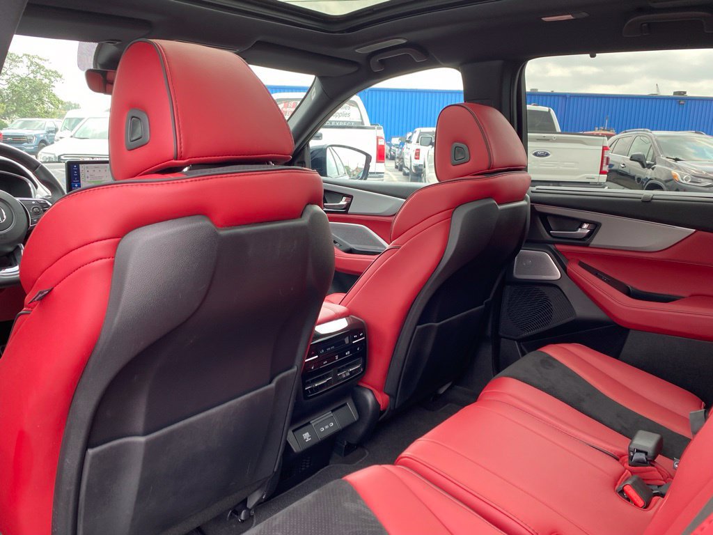 Used 2025 Acura MDX A-Spec AWD/4WD image 18