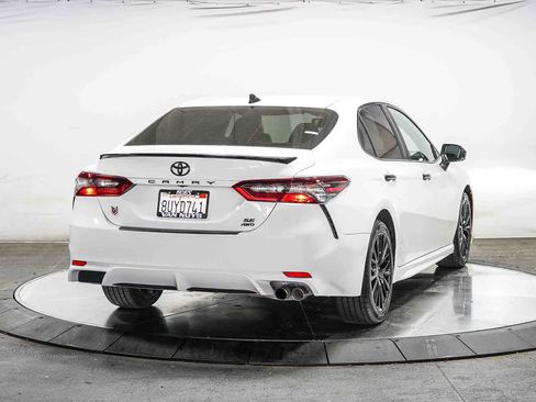 Certified 2021 Toyota Camry SE w/ Convenience Package AWD/4WD image 5
