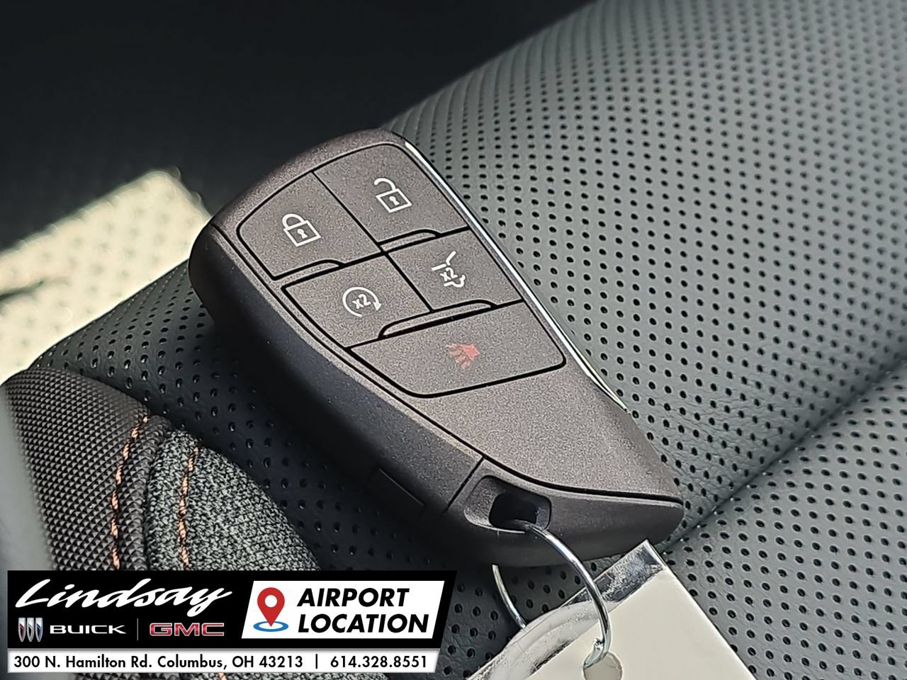 New 2026 GMC Terrain AT4 w/ Convenience Package III AWD/4WD image 36