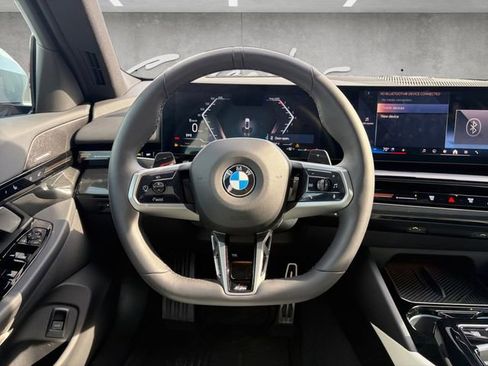 Used 2026 BMW 530i w/ M Sport Package RWD image 21