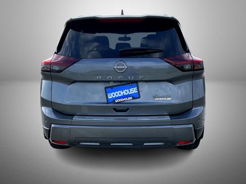 Certified 2024 Nissan Rogue SL w/ SL Premium Package image 6