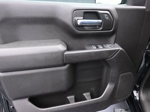 Used 2022 Chevrolet Silverado 1500 Custom w/ Safety Confidence Package RWD image 30