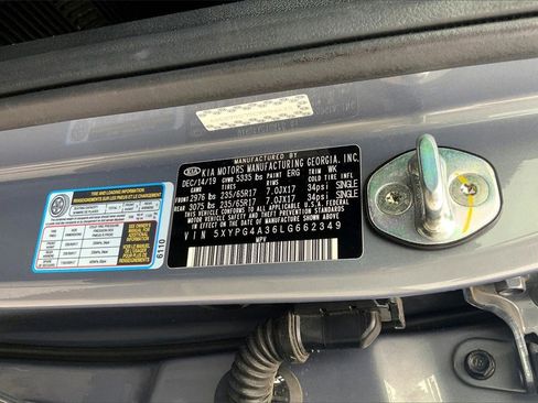 Used 2020 Kia Sorento LX image 33