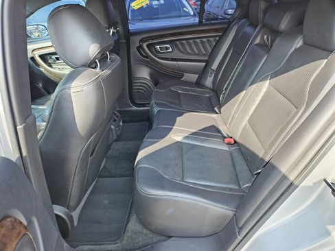 Used 2016 Ford Taurus Limited image 13