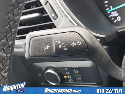 Used 2022 Ford Escape SE w/ Convenience Package image 19