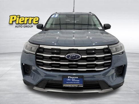 Certified 2025 Ford Explorer Active image 8