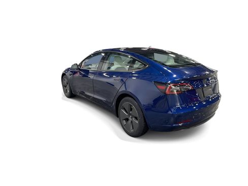 Certified 2023 Tesla Model 3 Standard Range RWD image 4