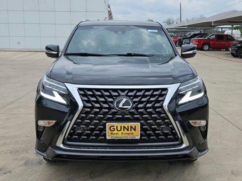 Used 2023 Lexus GX 460 Luxury w/ Sport Design Package AWD/4WD image 8
