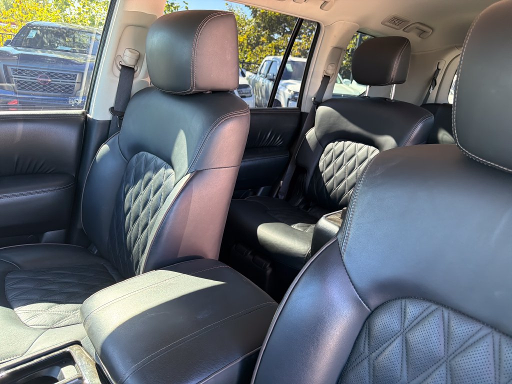 Used 2023 Nissan Armada Platinum w/ Captain's Chairs Package RWD image 33