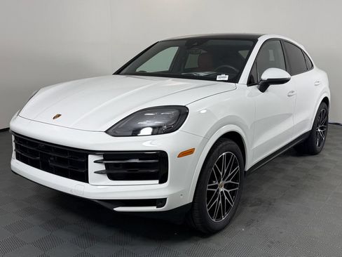 Certified 2026 Porsche Cayenne Coupe AWD/4WD image 1