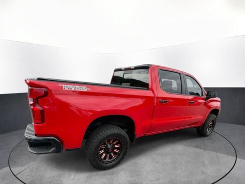 Used 2019 Chevrolet Silverado 1500 LT Trail Boss AWD/4WD image 7