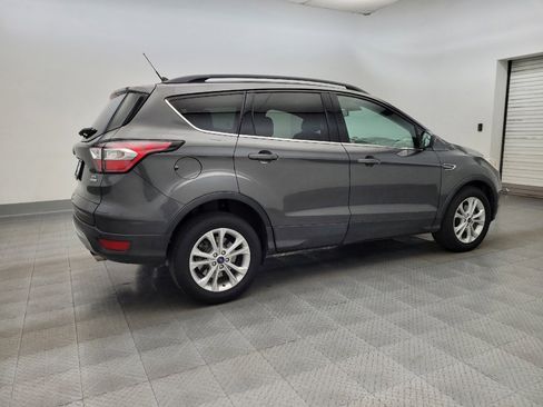 Used 2018 Ford Escape SEL image 10