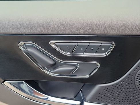 Certified 2024 Lincoln Corsair FWD image 16