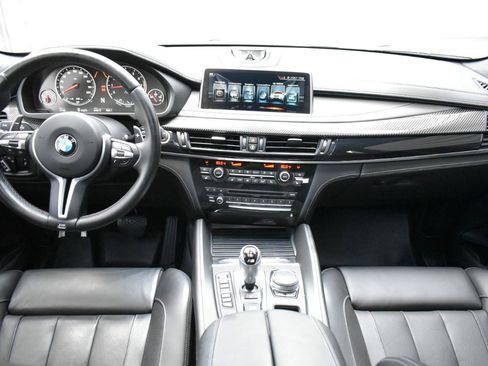 Used 2017 BMW X6 M AWD/4WD image 11