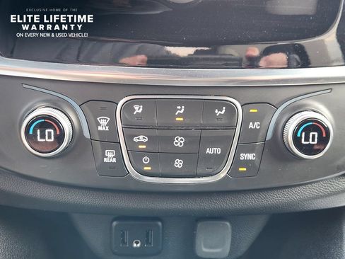 Used 2023 Chevrolet Traverse LS AWD/4WD image 18