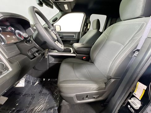 Used 2022 RAM 1500 Classic Warlock w/ Electronics Group AWD/4WD image 19