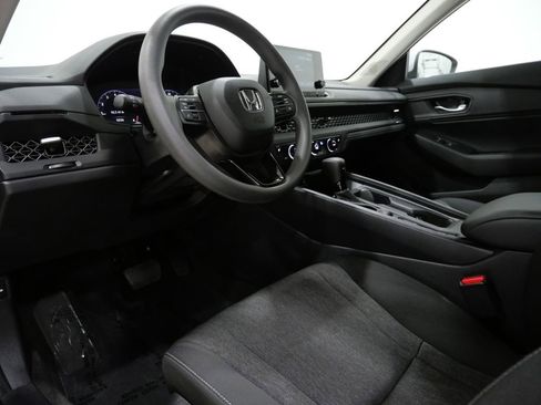Used 2024 Honda Accord EX image 12