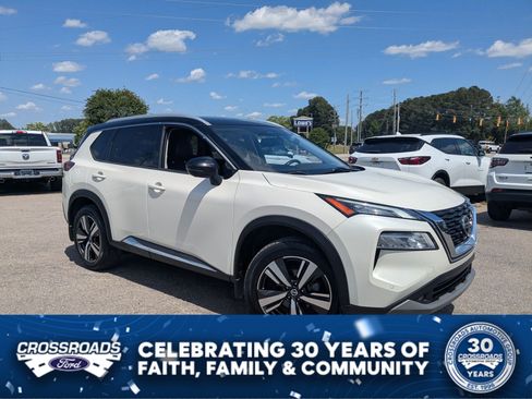 Used 2021 Nissan Rogue SL w/ Premium Package FWD image 1