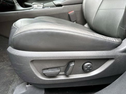 Used 2023 INFINITI QX50 Luxe image 10