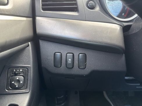 Used 2015 Mitsubishi Lancer ES image 23