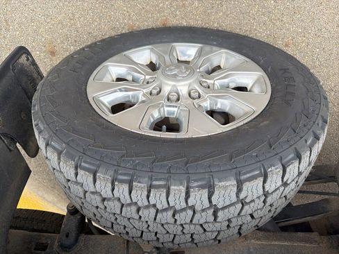 Used 2022 RAM 2500 Limited AWD/4WD image 9