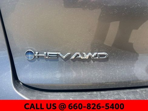 Used 2025 Toyota Crown AWD/4WD image 13