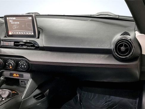 Used 2016 MAZDA MX-5 Miata Club w/ Brembo/BBS Package image 17