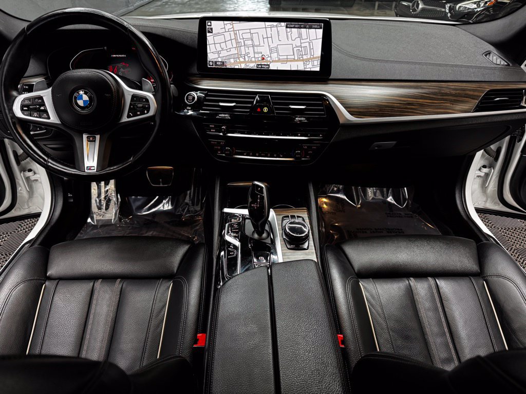Used 2023 BMW M550i xDrive w/ Executive Package AWD/4WD image 39