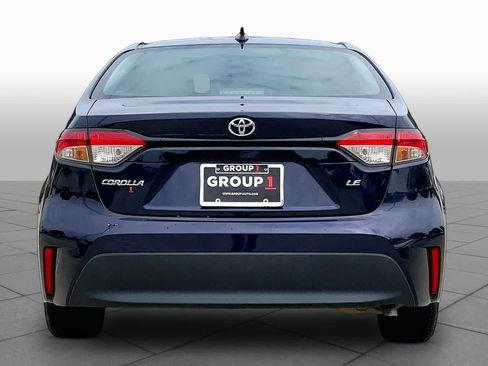 Used 2024 Toyota Corolla LE FWD image 5
