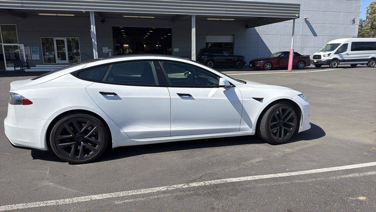 Used 2021 Tesla Model S Long Range AWD/4WD image 3