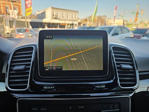 Used 2016 Mercedes-Benz GLE 350 4MATIC image 24