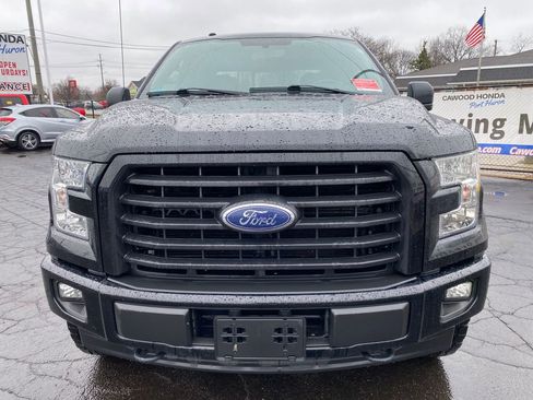 Used 2017 Ford F150 XLT w/ Equipment Group 302A Luxury image 9