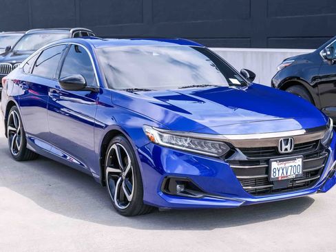 Used 2021 Honda Accord Sport image 3
