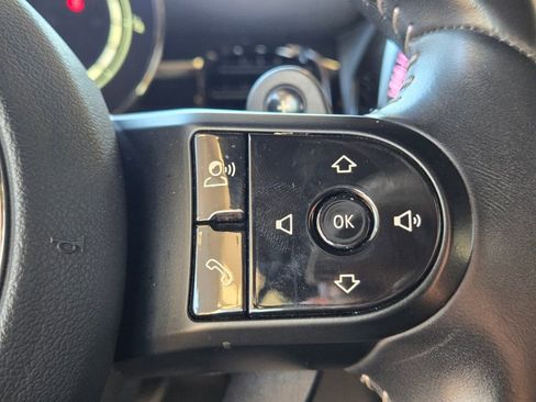 Used 2024 MINI Cooper S FWD image 33