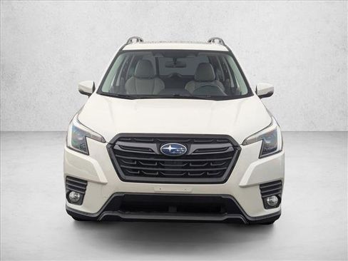 Certified 2023 Subaru Forester Limited image 2