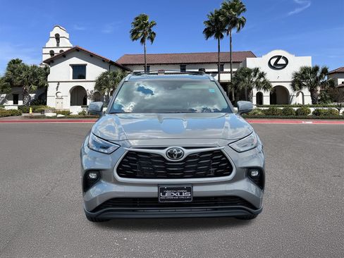 Used 2026 Toyota Highlander XLE AWD/4WD image 6